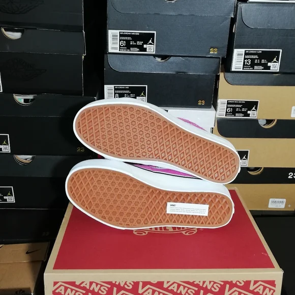 VANS SK8-HI PINKISH "BARBIE" WOMEN'S US SIZE 8 BRAND NEW IN BOX - Picture 6 of 12